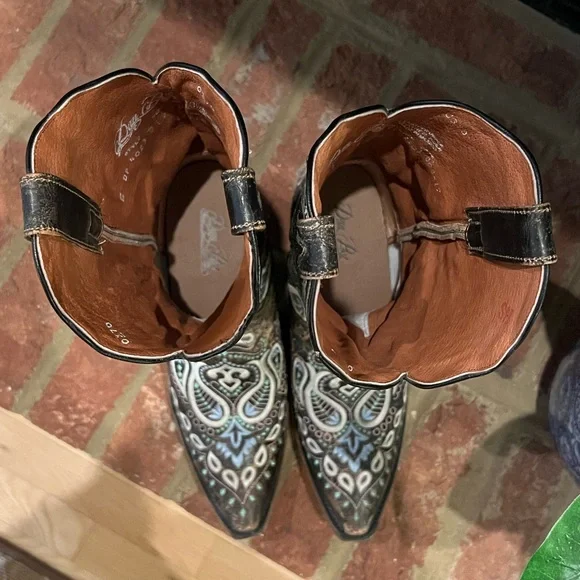 Dan Post Anna snip toe Embroidered Western Cowboy Boots, women’s size 9, - Picture 11 of 11